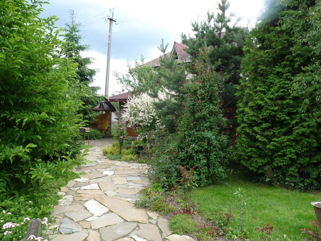 Guest House Anastasia Tatariw Exterior foto